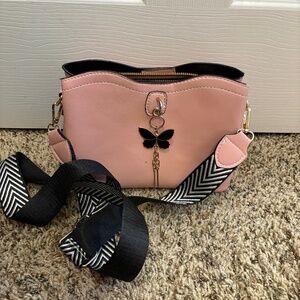 Vintage Butcket Bag with Butterfly Tassel